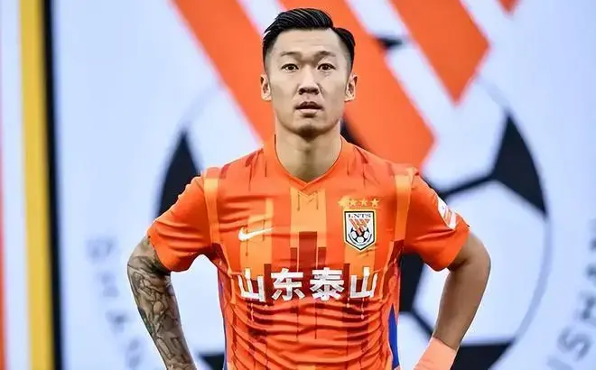 清晨广州队完成体检：欧超杯节点到来，质疑声仍在，轮换策略成焦点的简单介绍